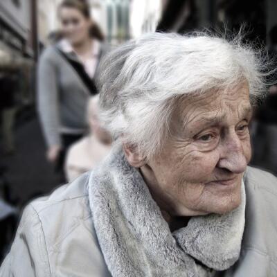 man person people woman old portrait 1132190 pxhere.com1
